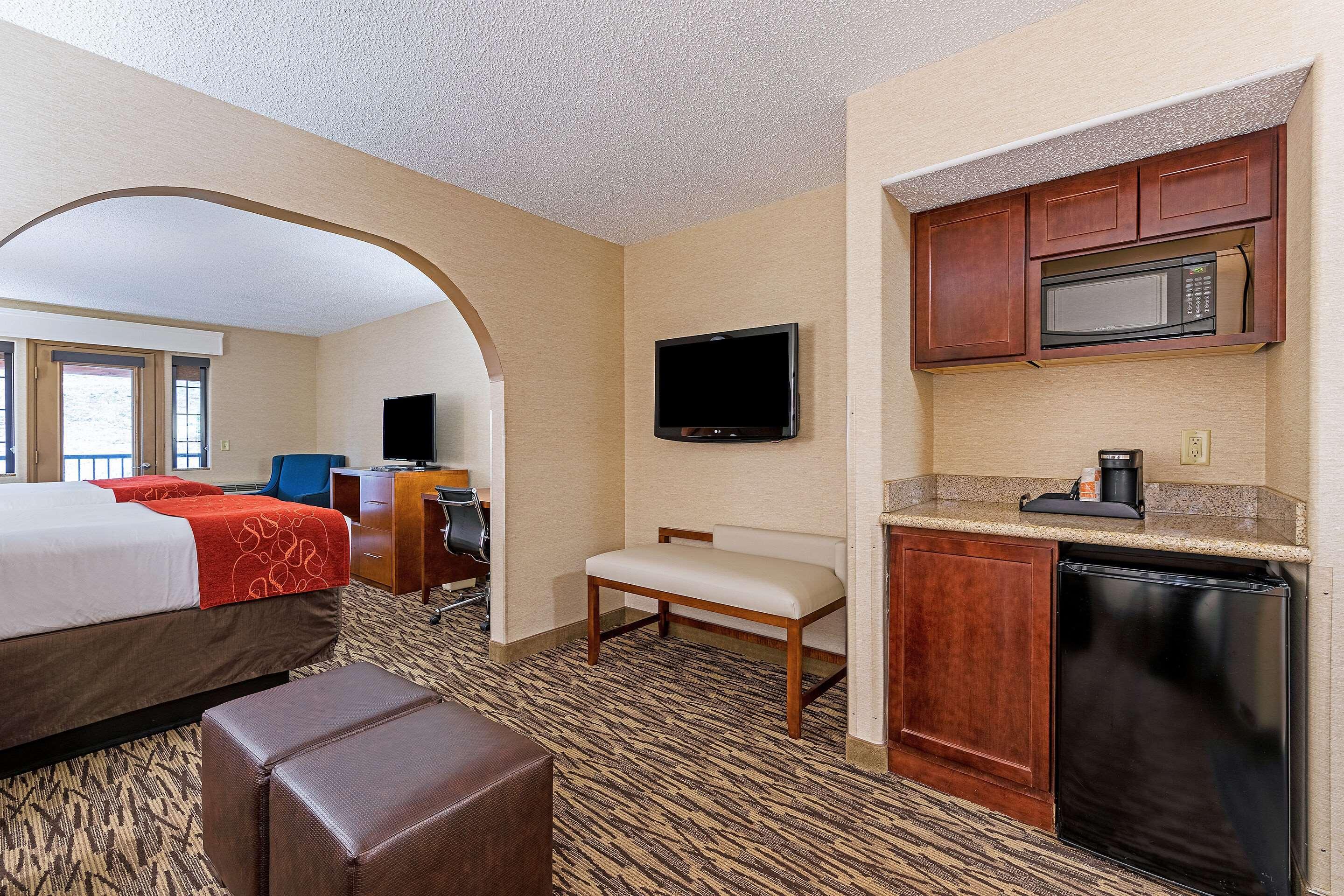 Comfort Suites Golden West On Evergreen Parkway Luaran gambar