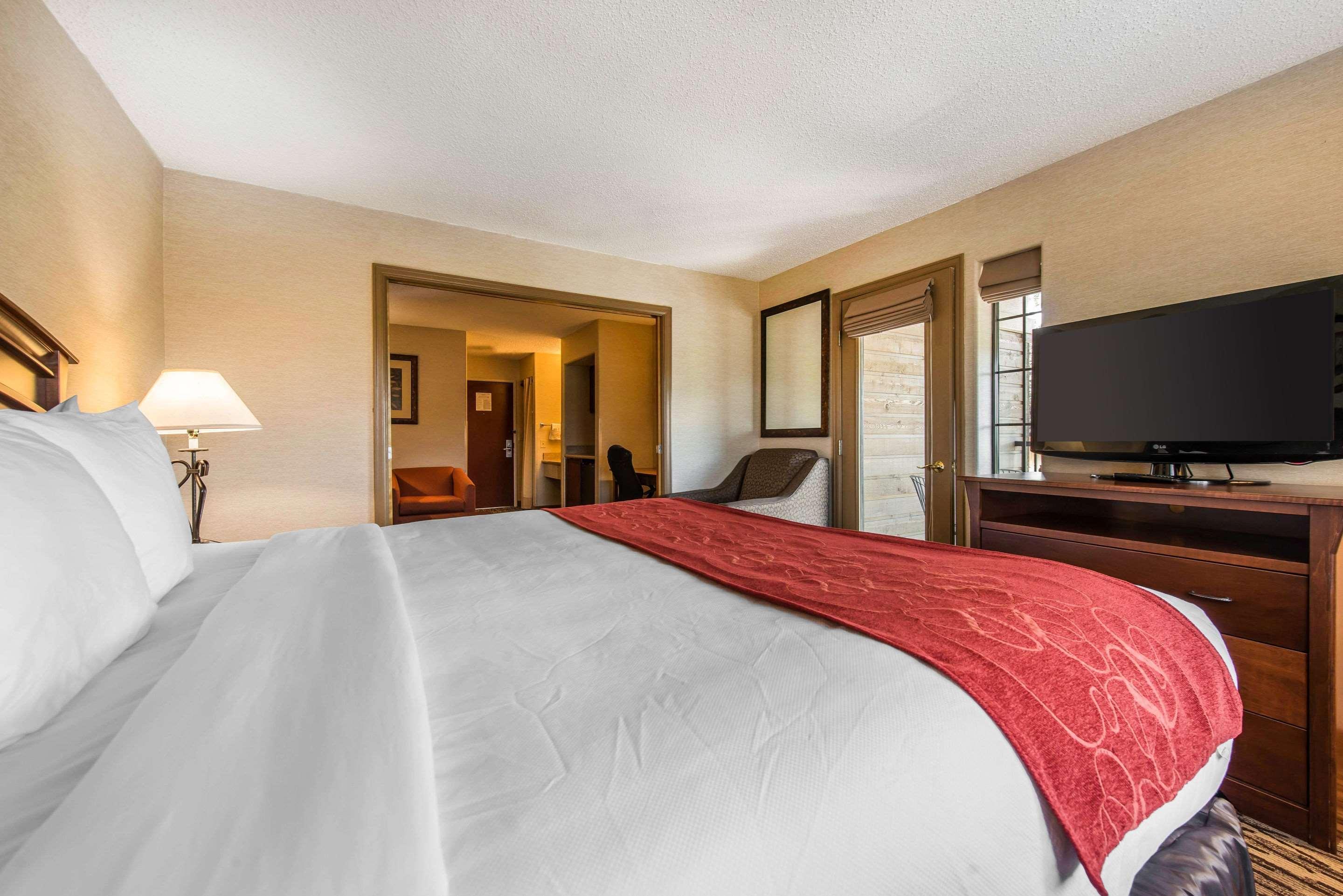 Comfort Suites Golden West On Evergreen Parkway Luaran gambar