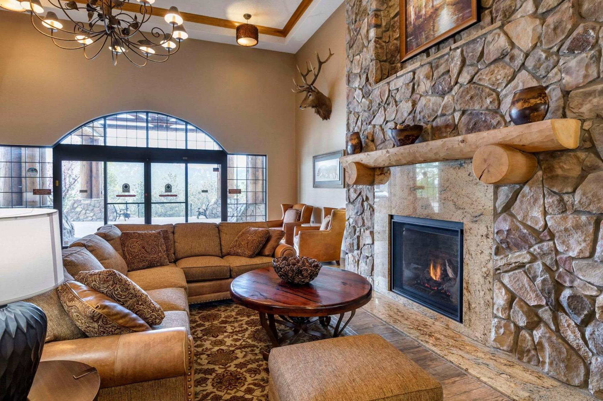 Comfort Suites Golden West On Evergreen Parkway Luaran gambar
